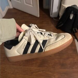 Adidas Samba